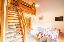 3-kamer apt. + mezzanine voor max. 8 pers. (huisnr. 40A)